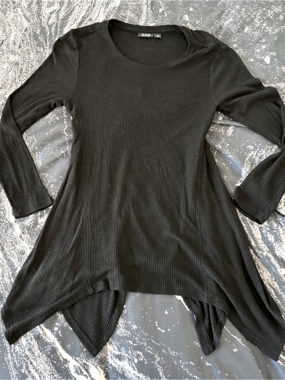 a.n.a Black Ribbed Knit Tunic T-Shirt Top Casual Long Sleeve Size Large - Fairy